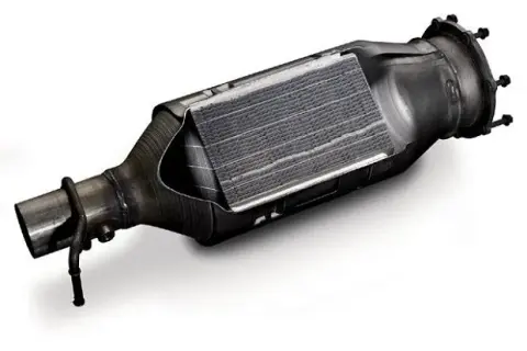 Jak wygląda DPF? Zobacz budowę, lokalizację i objawy uszkodzenia