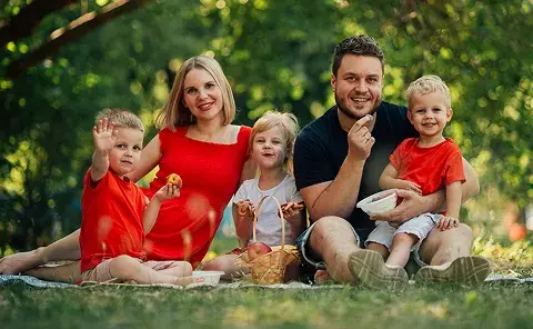 Gdzie złożyć wniosek o kartę dużej rodziny w Rzeszowie? Sprawdź!