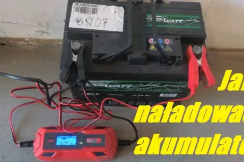 Jak działa prostownik? Wybierz typ i ładuj akumulator bezpiecznie