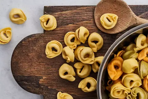 Gdzie kupić dobre tortellini? Wybierz jak ekspert!