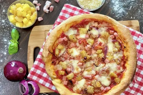 Pizza Ananas : La Recette Parfaite (Même pour les Sceptiques !)