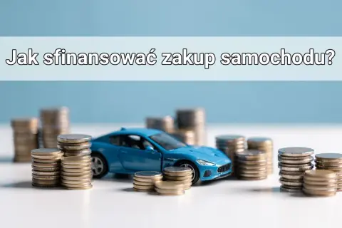 Niebieski samochodzik otoczony stosami monet. Pytanie brzmi: "Jak sfinansować zakup samochodu?". To pokazuje, że kredyt może być rozwiązaniem.