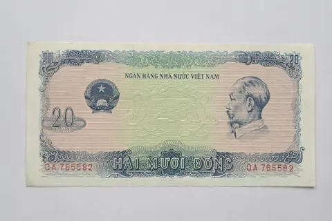 Wietnam: Jaka waluta? Dong, USD, karty zostań finansowym milionerem!