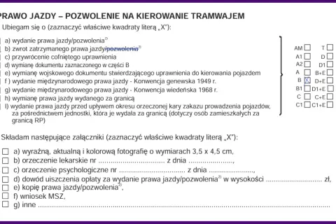 Formularz wniosku o wydanie prawa jazdy, zaznaczono opcję "zwrot zatrzymanego prawa jazdy", gdy zabierają prawo jazdy.