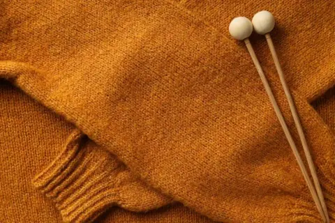 Jak skurczyć sweter bez ryzyka zniszczenia - sprawdzone metody