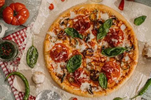 Domowa pizza zdrowa? Tak! Zobacz, jak ją przygotować świadomie