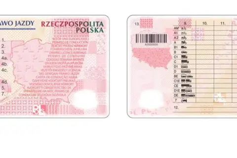 Polskie prawo jazdy za granicą – dowód tożsamości kierowcy, ważny w całej UE. Pokazuje kategorie pojazdów i dane właściciela.