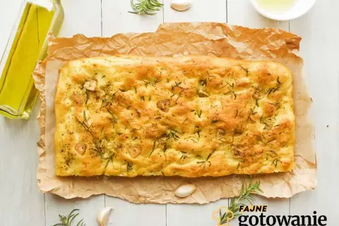 Puszysta focaccia bezglutenowa: Mój sprawdzony przepis krok po kroku