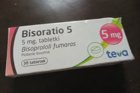 Opakowanie leku Bisoratio 5 mg, zawierające 30 tabletek. Producent Teva.