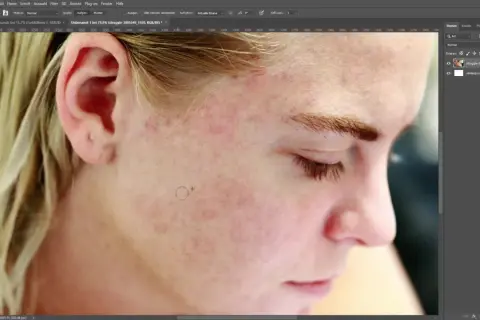 Jak scalić warstwy w Photoshopie i uniknąć nieodwracalnych błędów