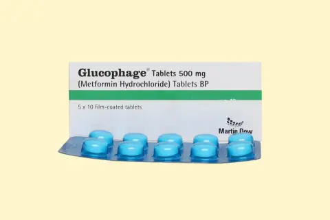 Opakowanie Glucophage 500 mg. Ciekawe, glucophage 500 ile schudłyście? Niebieskie tabletki w blistrze.