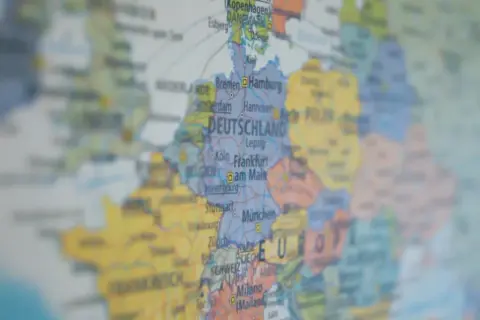 Wyspy Kanaryjskie: Europa! Dowód, Euro, Roaming i Cło co musisz wiedzieć?