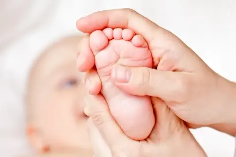 Jak postępować z dzieckiem adoptowanym, by zbudować silną więź?