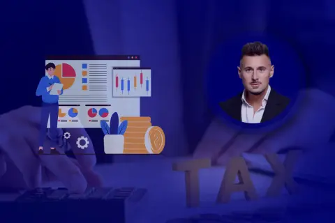 Biznesmen analizuje dane finansowe, stosując kalkulator do obliczeń. Słowo TAX i stos monet sugerują tematykę podatkową, w tym vat-r.
