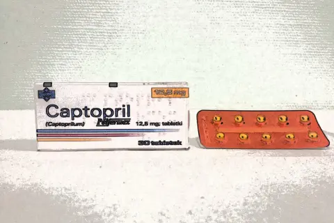 Captopril 12,5 mg jak zażywać: Kluczowe zasady dawkowania i bezpieczeństwa