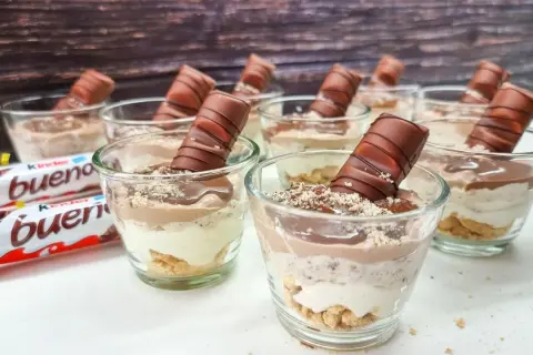 Jak zrobić lody Kinder Bueno w prosty sposób - pyszny przepis na lato