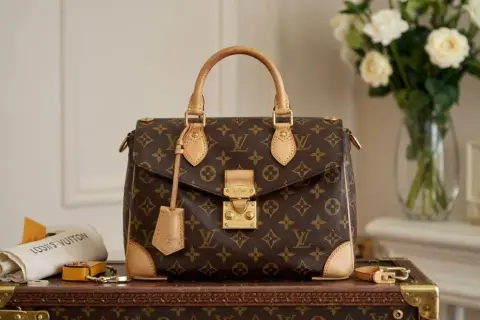 Ile zarabia się w Louis Vuitton? Zaskakujące fakty o wynagrodzeniach