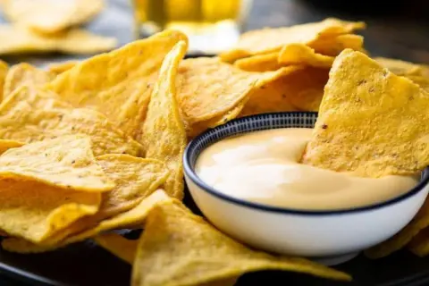 Nachos al horno perfectos: el secreto para un fundido irresistible