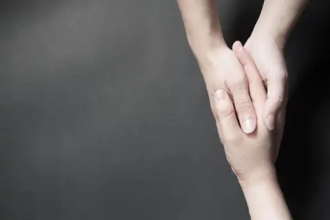 Uzależnienie od dopalaczy: Jak unikać skutków i znaleźć pomoc