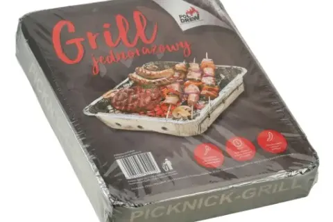 Grill jednorazowy Żabka: najlepsze promocje i akcesoria do grillowania