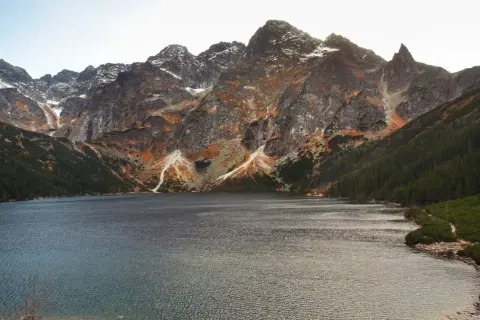 Morskie Oko szlak ile km? Odkryj trudności i czas wędrówki