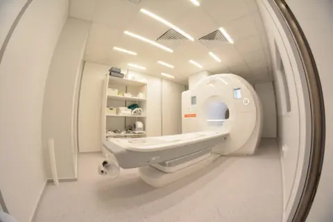 Szybki rezonans magnetyczny NFZ: Omiń kolejki w 4 krokach
