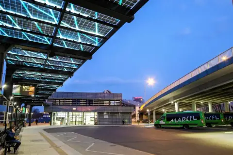Skąd odjeżdża FlixBus w Rzeszowie? Dworzec Lokalny i wskazówki