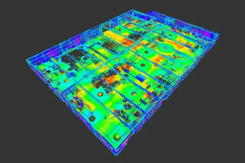 Kolorowy, trójwymiarowy model budynku pokazuje jego wewnętrzny layout z zaznaczonymi strefami.