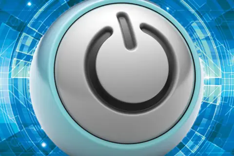 Przycisk zasilania na tle cyfrowej sieci. Symbolizuje automatyczne wyłączanie komputera i oszczędzanie energii.
