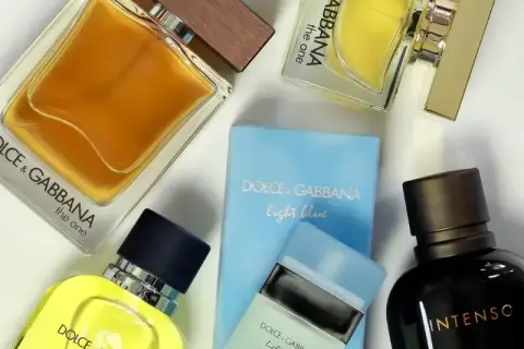 Czy można zwrócić otwarte perfumy? Poznaj ważne zasady zwrotu