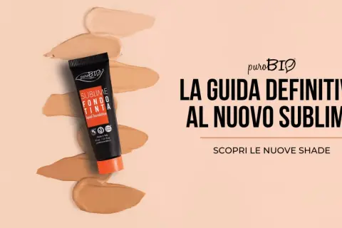 Tubo di fondotinta puroBIO con campioni di colore. Scopri il fondotinta sottotono freddo perfetto per te.