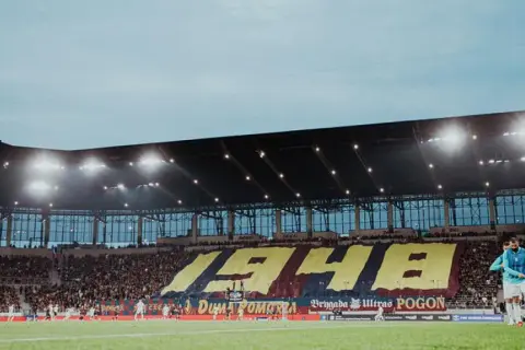 Kiedy mecz Pogoni w pucharach? Ostatnie występy i przyszłość drużyny