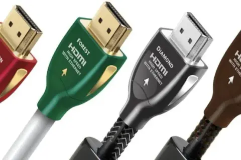 HDMI vs Optyczny: Który kabel wybrać do TV, soundbara, konsoli?