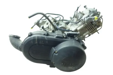 Silnik motocyklowy Yamaha, idealny do małego kei car, gotowy do montażu.