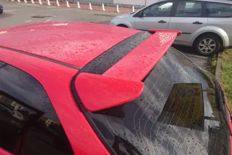 Spoiler do Hondy Civic: Wybór, montaż, przepisy Kompletny poradnik