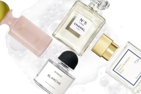 Perfumy Maison Francis Kurkdjian 724, Chanel N°5 L'Eau, Byredo Blanche i La Perla Invisible Touch na tle bąbelków.