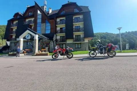 Trasy motocyklowe enduro w Polsce: odkryj najciekawsze szlaki