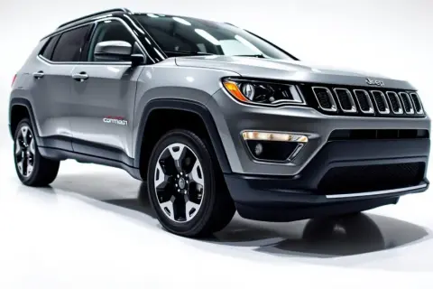 Jeep Compass: Który silnik wybrać? Hybryda, benzyna, diesel