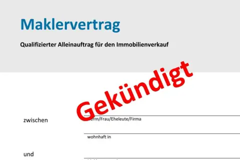 Maklervertrag für Immobilienverkauf, hier mit dem Hinweis "Gekündigt". Die Laufzeit des Vertrags ist beendet.