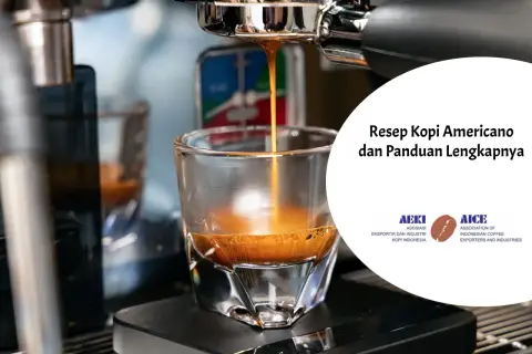 Caffè americano in preparazione: un espresso dorato scende nella tazzina. Scopri come fare caffè americano con la macchina.
