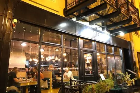 Gdzie zjeść w Toruniu? Odkryj najlepsze restauracje i dania