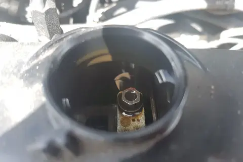 Najlepszy olej do volvo v50 2.0 diesel - uniknij kosztownych błędów
