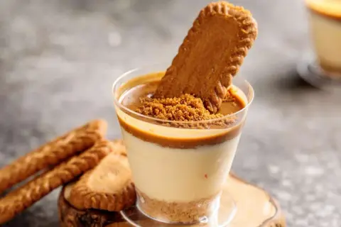 Lotus Dessert im Glas: Einfaches No-Bake Rezept für Genießer
