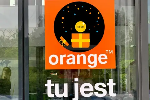 Darmowe GB Orange! Zdobądź 50 GB danych w prezencie. Sprawdź ofertę w salonie.