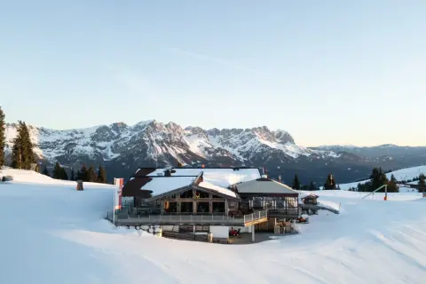 Tanzbodenalm Scheffau: Infos, Speisekarte & Anfahrt | Dein Bergerlebnis