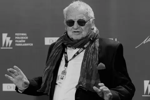 Czterdziestolatek reżyser Jerzy Gruza: jego wpływ na polski serial