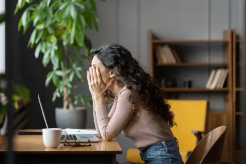 Czy z depresją można pracować? Jak to wpływa na twoje życie zawodowe