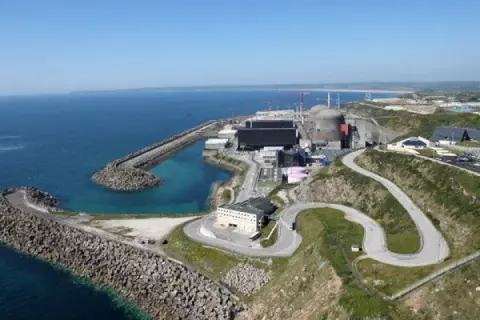 Ile elektrowni atomowych ma Francja? Zaskakujące fakty o reaktorach
