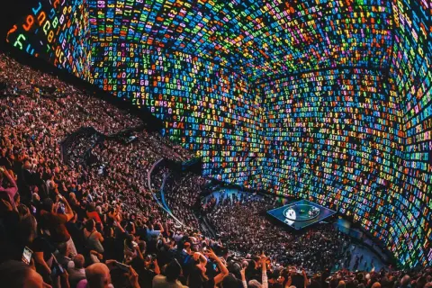 Ile trwa koncert U2? Dokładny czas i jak się przygotować