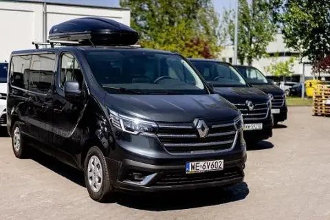 Ile kosztuje wynajem busa? Sprawdź ceny i uniknij wysokich kosztów